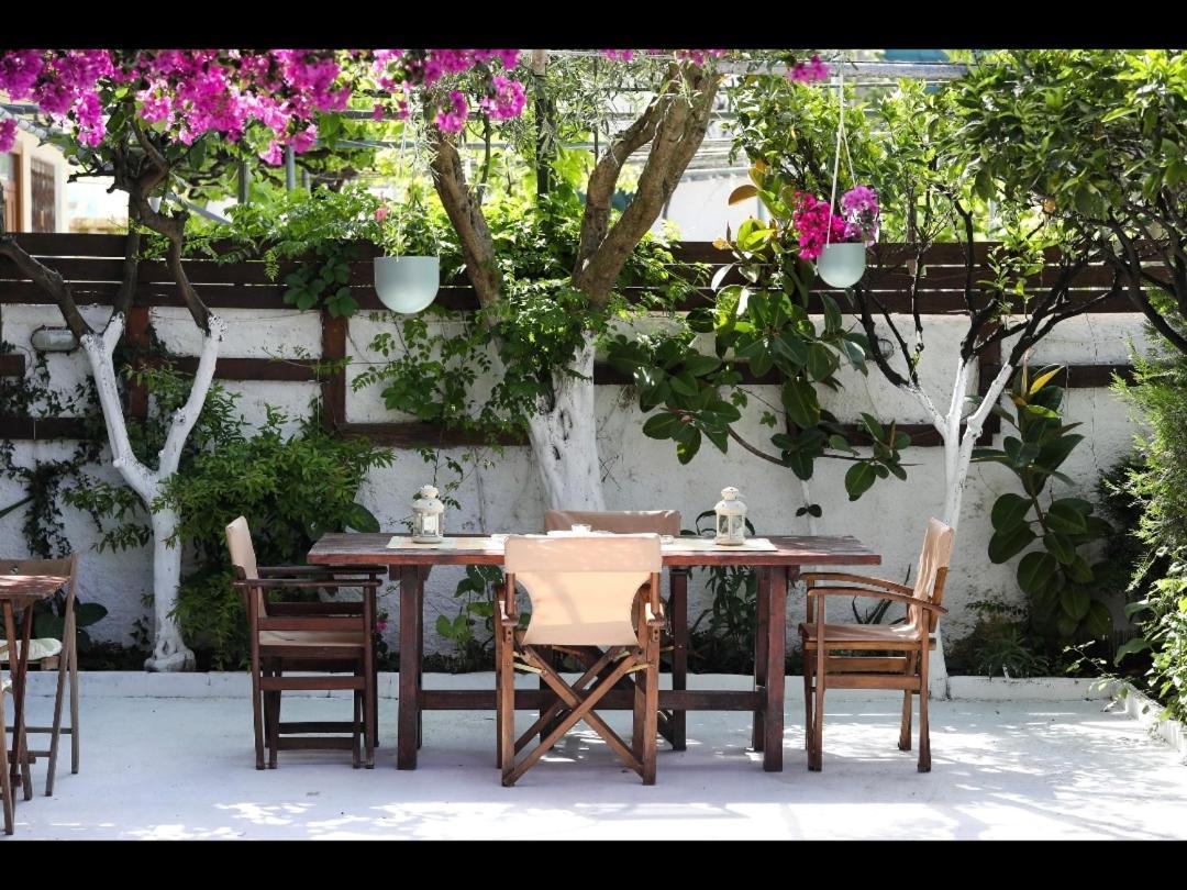 Apartments Athina Orikum Exterior foto